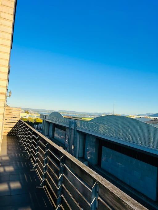 Luminoso Atico Con Terraza Apartman Santender Kültér fotó